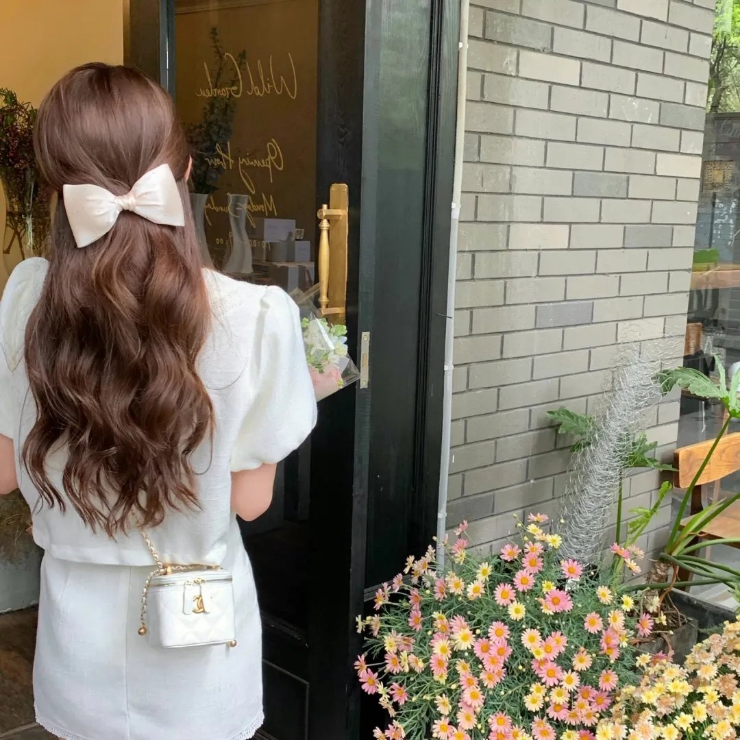 一见又倾心